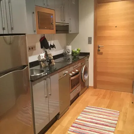 Contemporaneo Y Centrico Appartement
