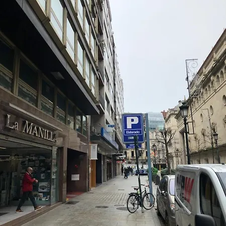 Contemporaneo Y Centrico Vigo