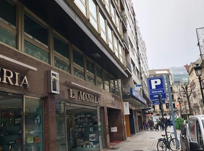 Contemporaneo Y Centrico Vigo